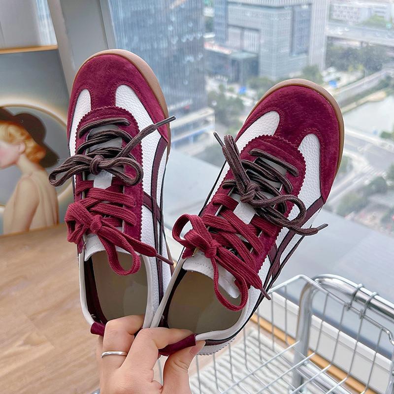Leather women's spring and summer new flat-bottomed sports women's versatile women's shoes retro casual shoes women