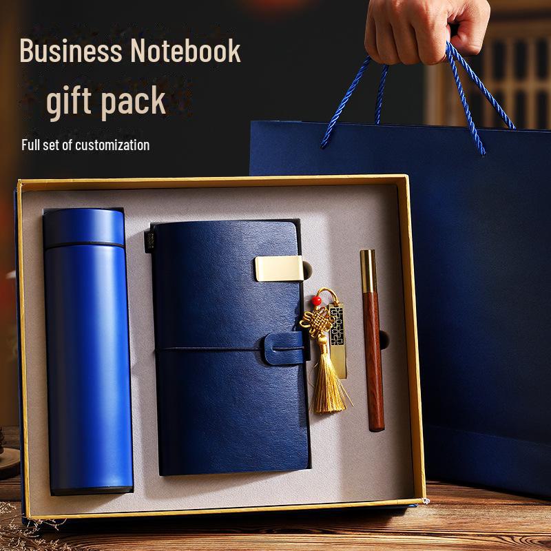Retro Travel Notebook: High-End Corporate Souvenir Gift Set