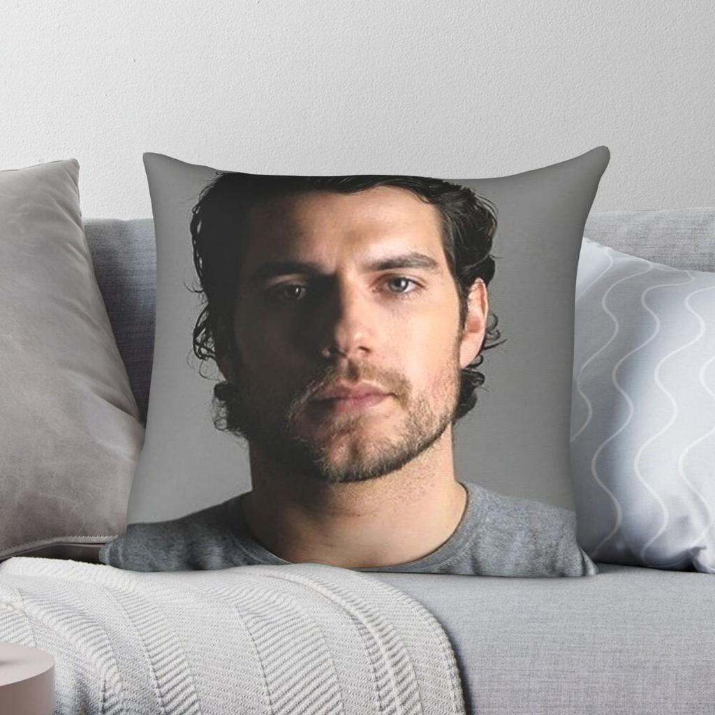 Federa per Cuscino Quadrata Attore Henry Cavill Poliestere Lino Velluto Stampata con Cerniera Decorativa Copricuscino per la Casa