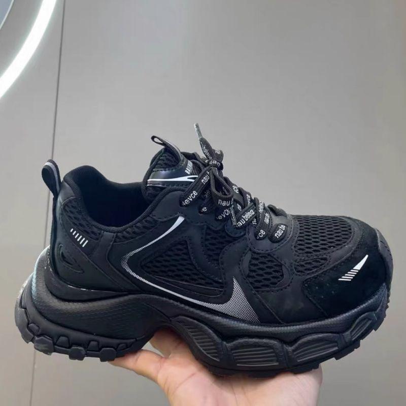 

Европейские кроссовки 2025 Little Monster Dad: Легкая платформа, модный стиль со шнуровкой для осени 36