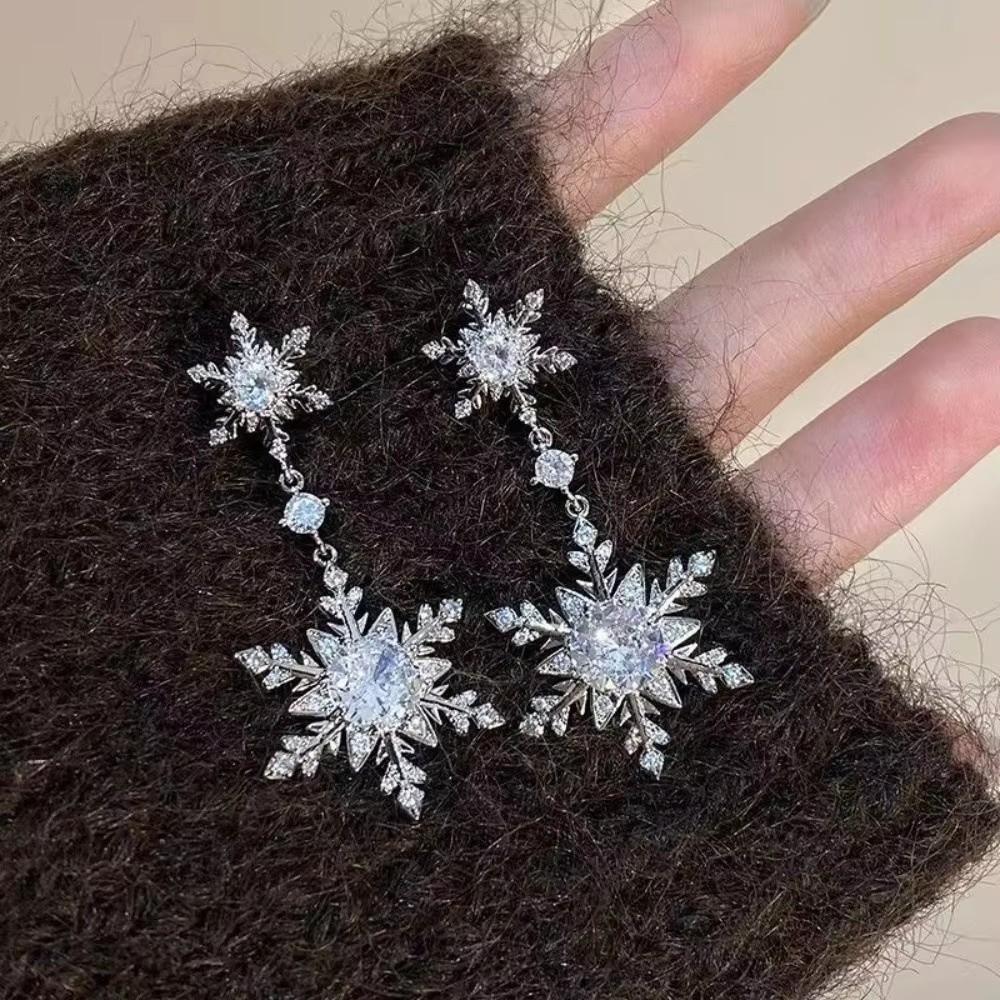 Sparking Snowflake Earrings Luxury Pearl Studs New Year Party Xmas Earrings Women Gift