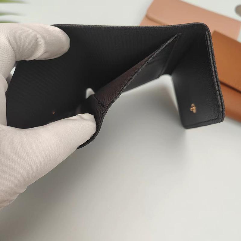 Simple Short Women's Wallet, Student Ticket Clip, Multi-function Card Bag, Change 30% Off, Ultra-thin Glossy Wallet.