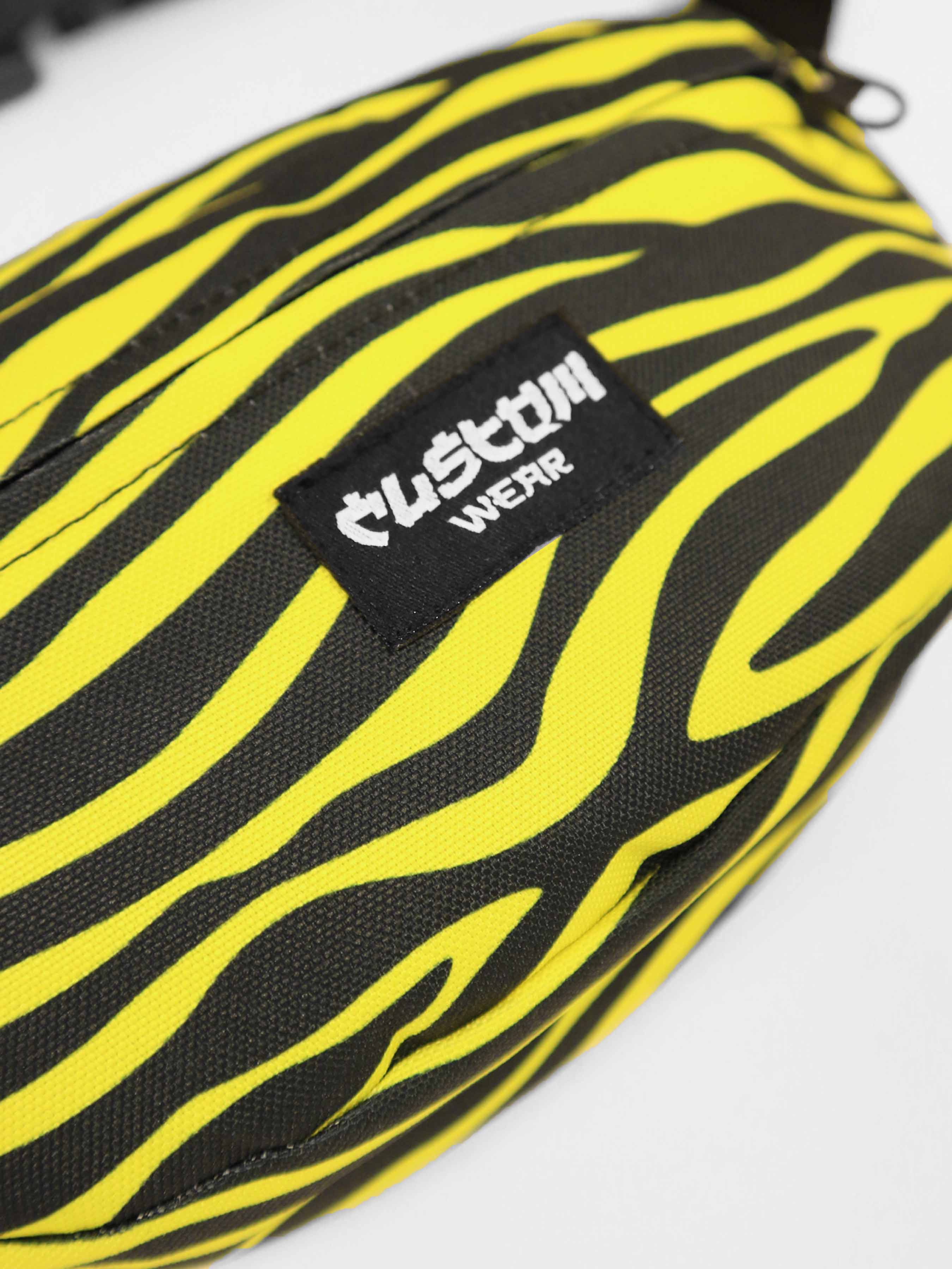 

Бананка сумка на пояс чоловіча Custom Wear Triada Zebra yellow / white 22x15x8 cm жовтий/чорний