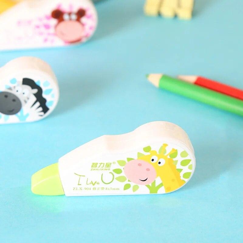 3 pezzi di simpatici animali Cartoom, nastro correttore da 3 m, materiale scolastico per ufficio di cancelleria
