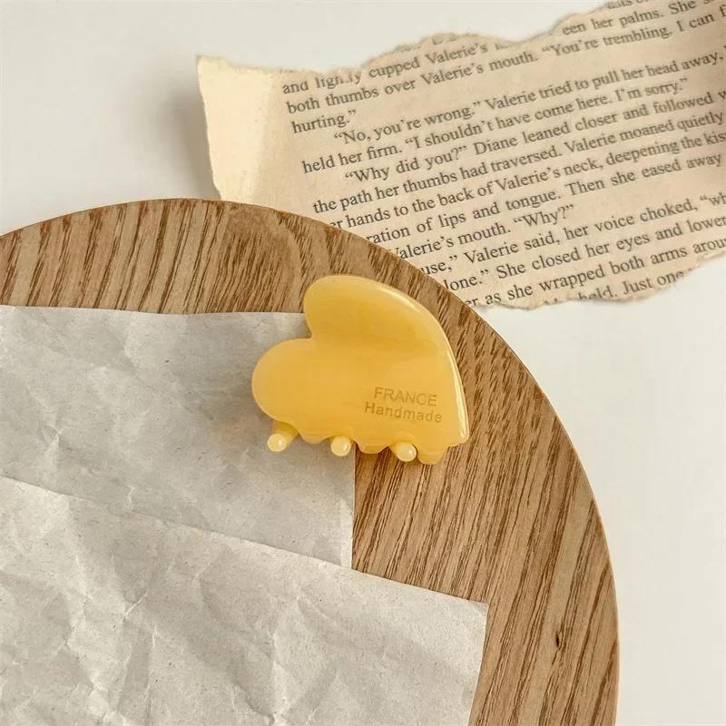 Cute 3.5cm Small Size Hair Claw for Girls Acetate Hair Crabs Heart Shaped Hairclips for Female Hairprins Hair Accessories