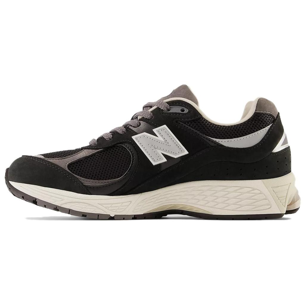 New Balance 2002R Schwarz Castlerock Unisex Sneaker Timberwolf M2002RNC