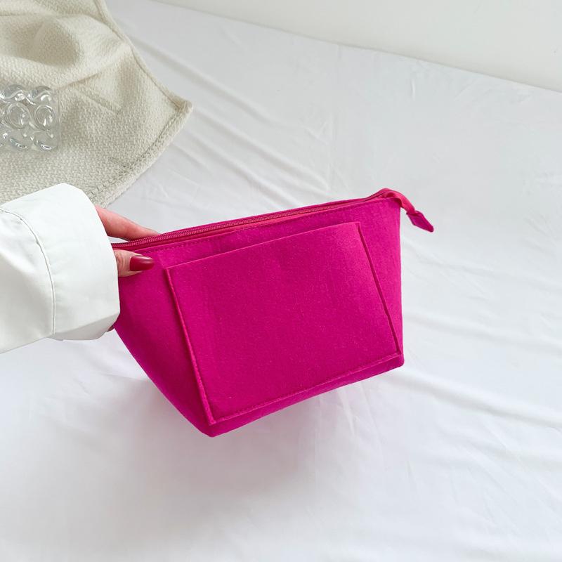 Soft Structured Women s Handbag Vintage Inspired Fashionable Tote For Daily Use маджента