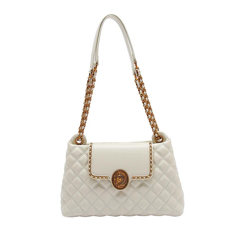 Xiaoxiangfeng Lingge Chain Underarm Bag Large Capacity Commuter Underarm Bag