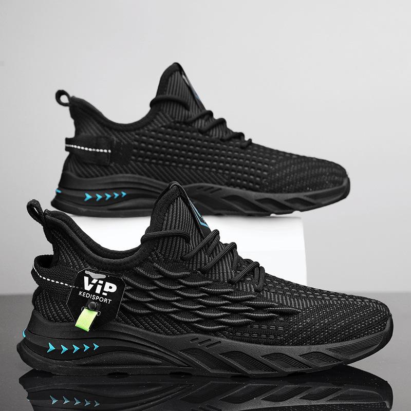 Shoes, sneakers, running shoes, breathable fly-woven mesh sneakers, soft-soled black running shoes