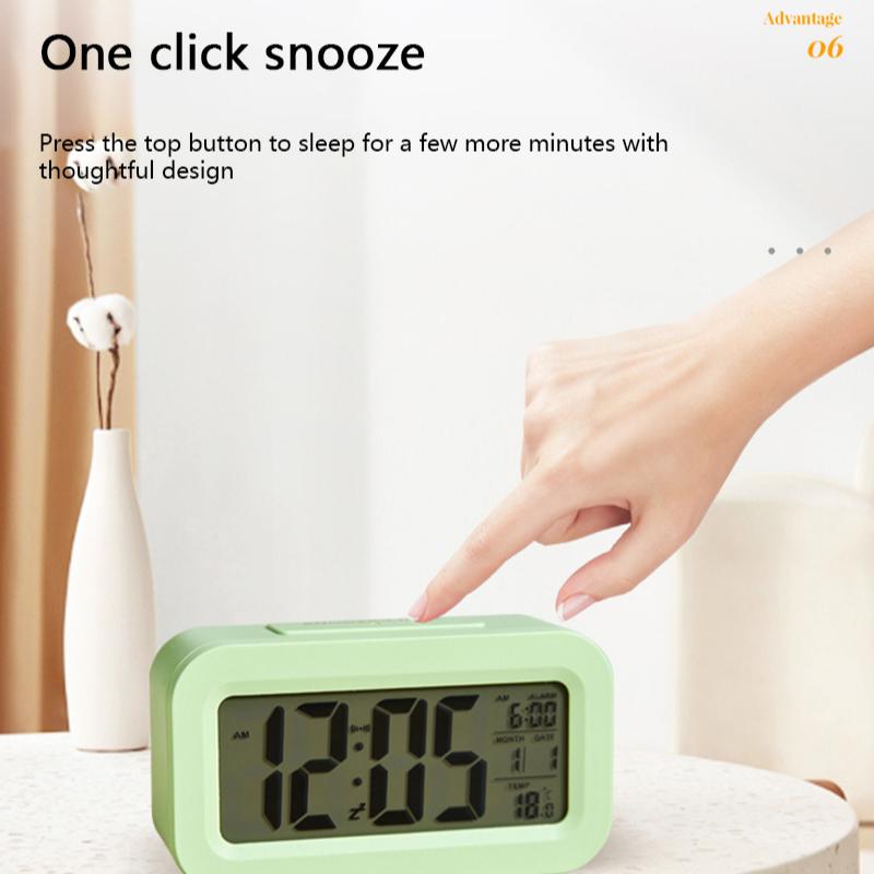 2025 NEW Temperature Version Alarm Clock Silent Clock Electronic Clock Light Sensing Alarm Clock With Voice Student Alarm Clock