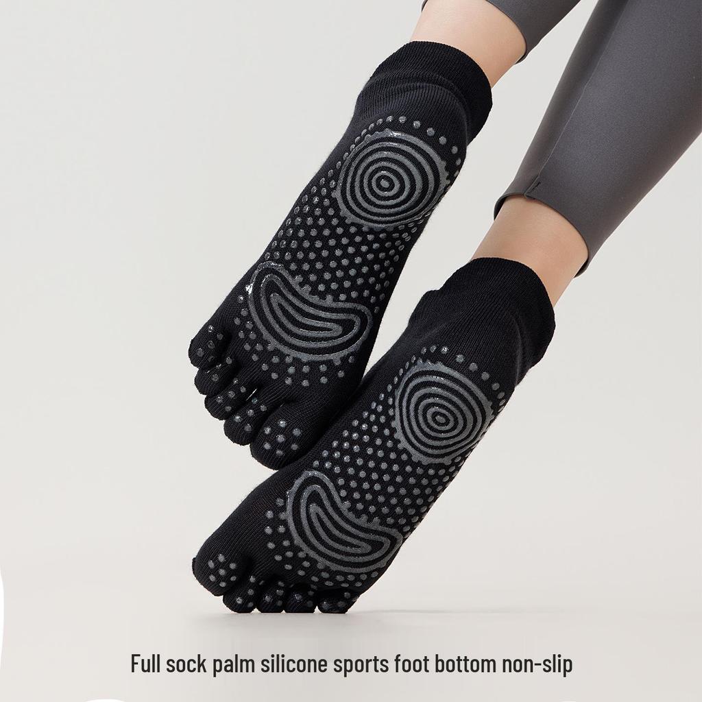 2026 Spring All-Inclusive Five-Toe Yoga & Pilates Ankle Socks - Comfortable No-Show Cotton Fitness Floor Socks