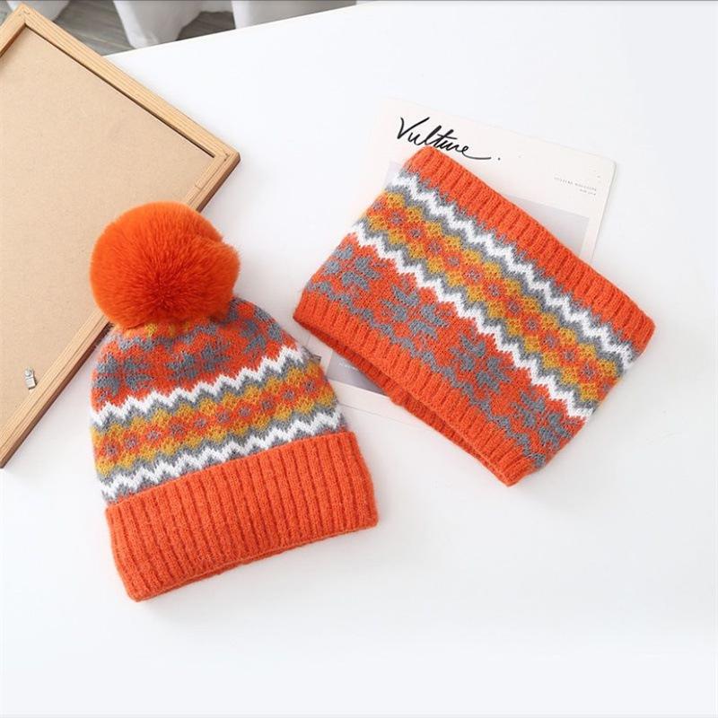 Winter Warm Knitted Hat Cycling Hat Women's Winter Wool Hat Fleece Windproof and Cold-proof Ear Protection Scarf Two-piece Set