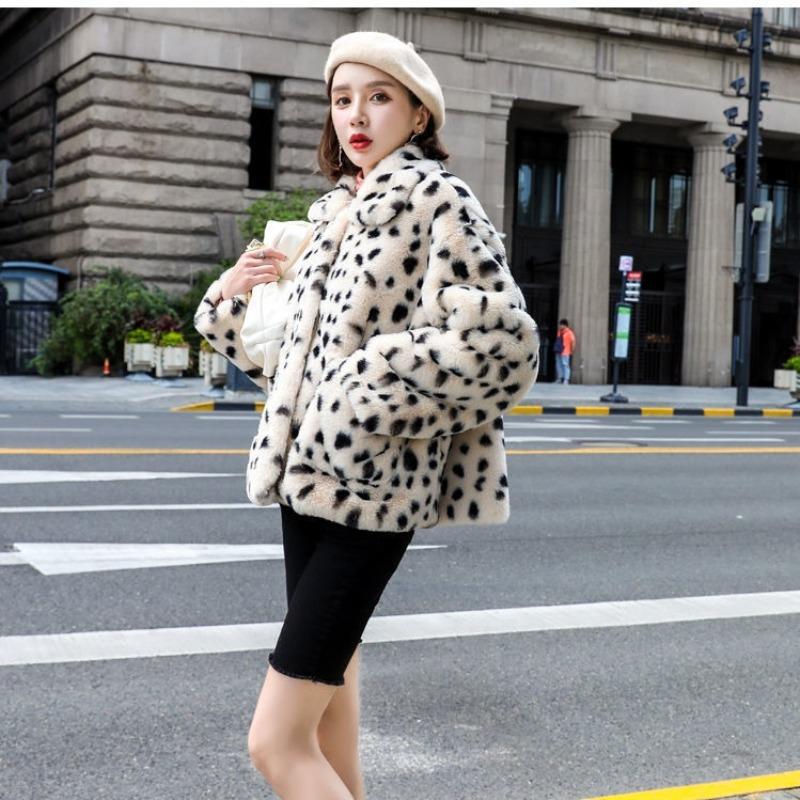 Imitation lamb fur leopard print imitation fur jacket women's light loose imitation rabbit fur integrated plush coat short