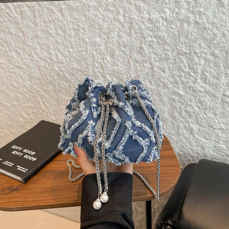 

Трендовая джинсовая ромбовидная сумка с кисточками на шнурке, новая осенняя простая на плечо, сумка-ведро, сумка-мессенджер синий