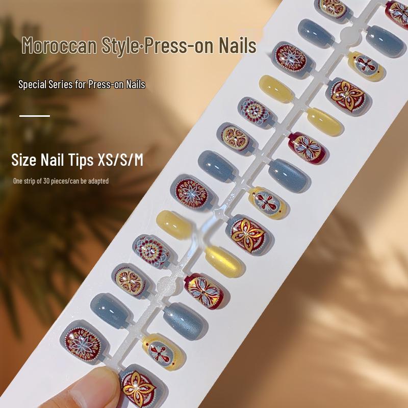 

Богемные накладные ногти «кошачий глаз»: Универсальные, льстящие тону кожи, экзотические накладные ногти.