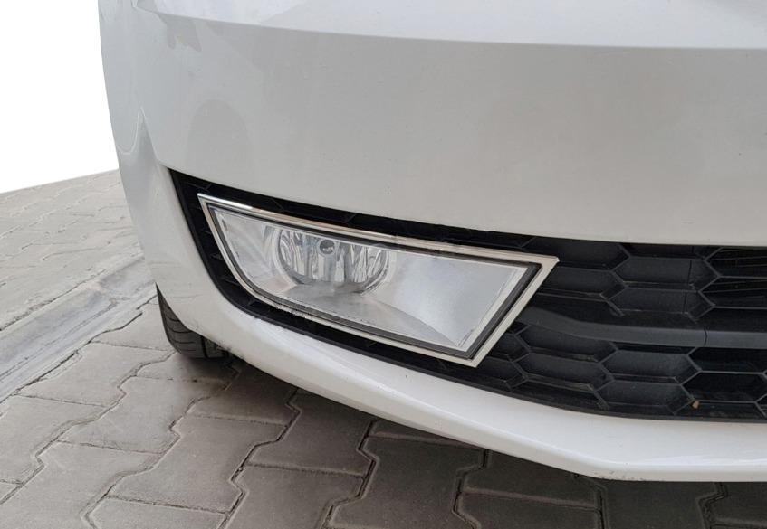 

Накладки на ПТФ (2 шт) Carmos - Турецька сталь для Skoda Octavia III A7 2013-2019 рр.