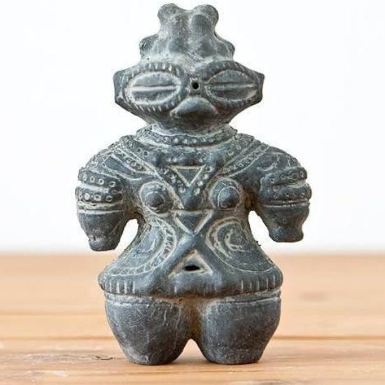 

CHARM Haniwa Clay Figure (Carbonized)