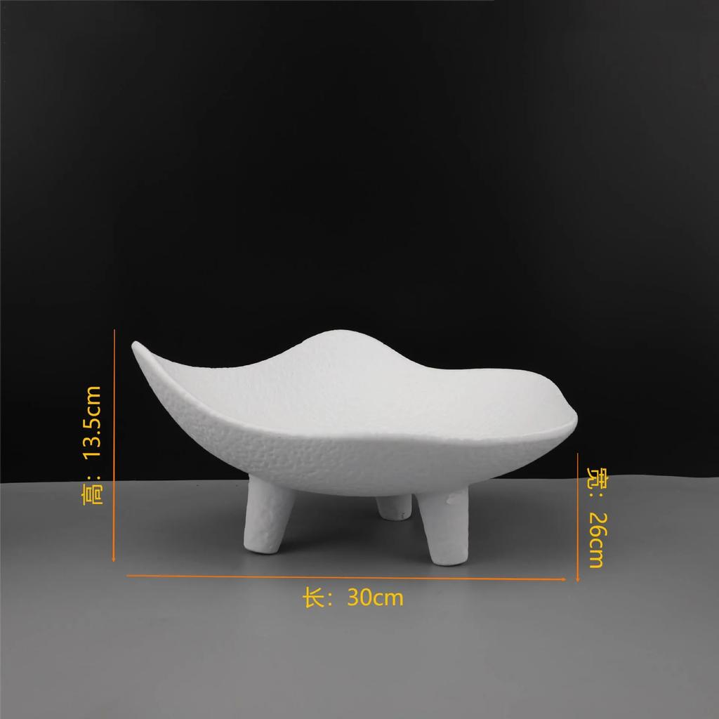Black and White Three Legged Irregular Resin Decorative Tray, Fruit Tray, Living Room Desktop Storage Container, Home Decoration