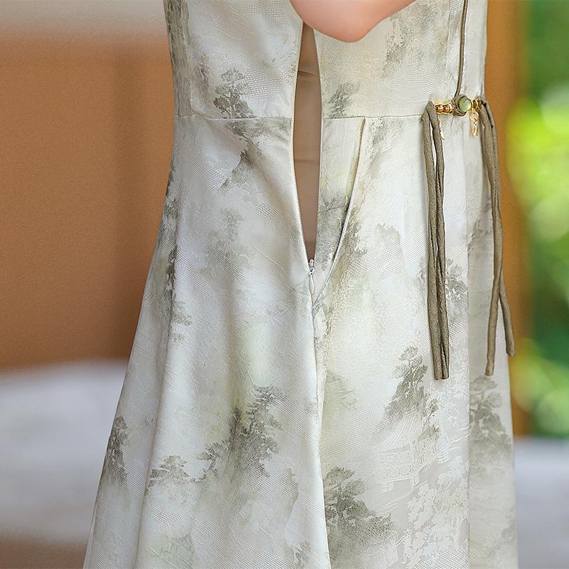 Stylish Chiffon Midi Dress for Middle-aged Women: New Chinese Summer Fashion