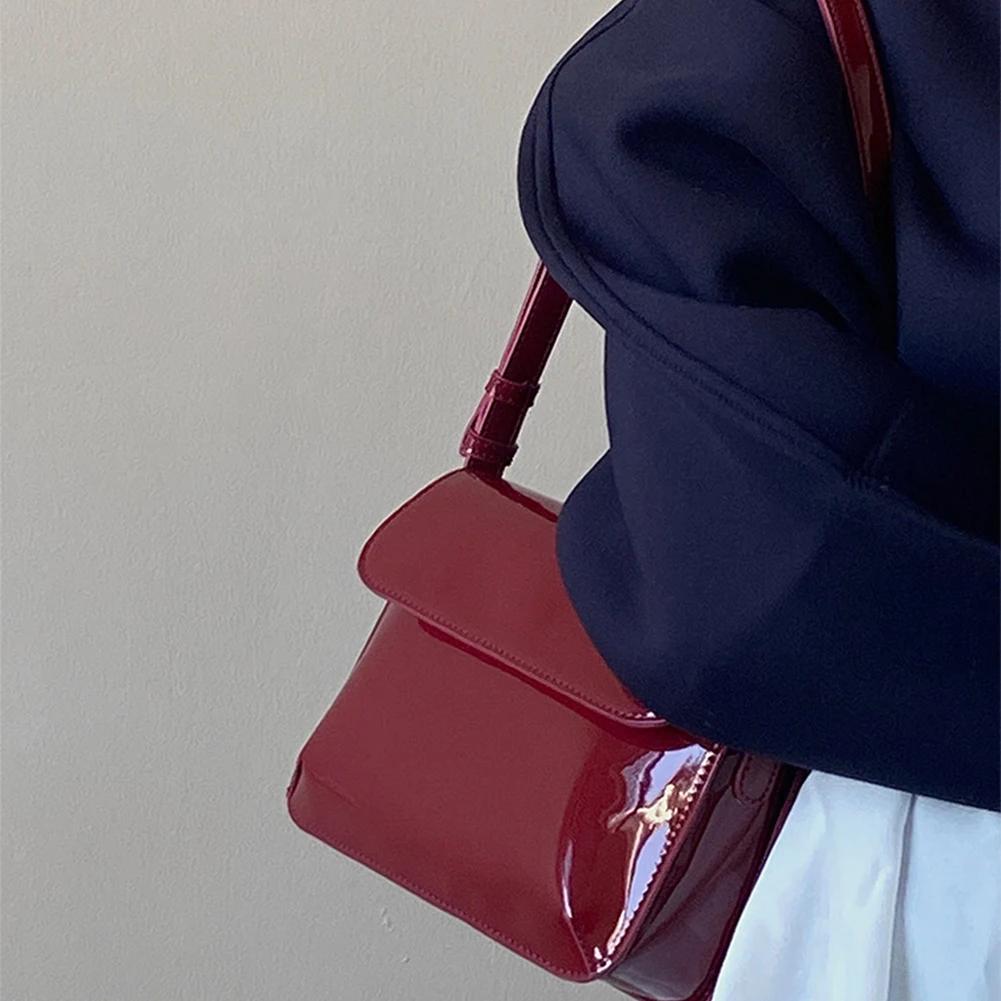 Retro Patent Leather Women Shoulder Bag Luxury Flap Satchel Solid Color Small Square Bag Classic Red Crossbody Bag Armpit Purses