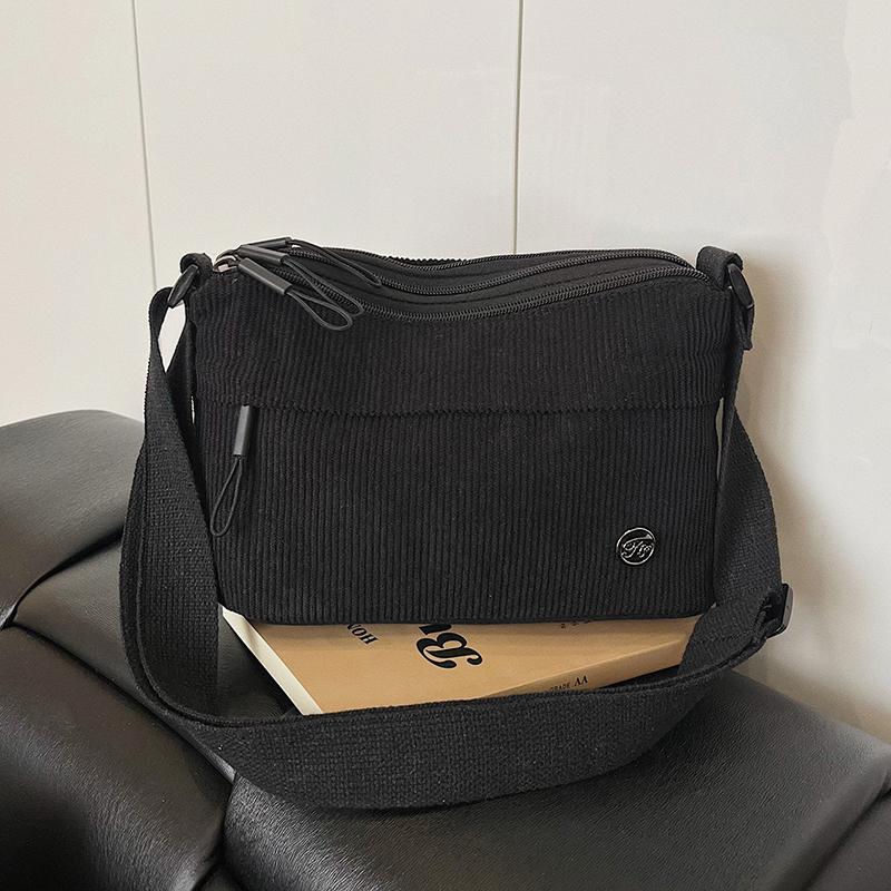 New Minimalist Fleece Women's Multi-Layer Shoulder Bag Versatile Crossbody Bag Multi-Layer Commuting Bag Crossbody Bag