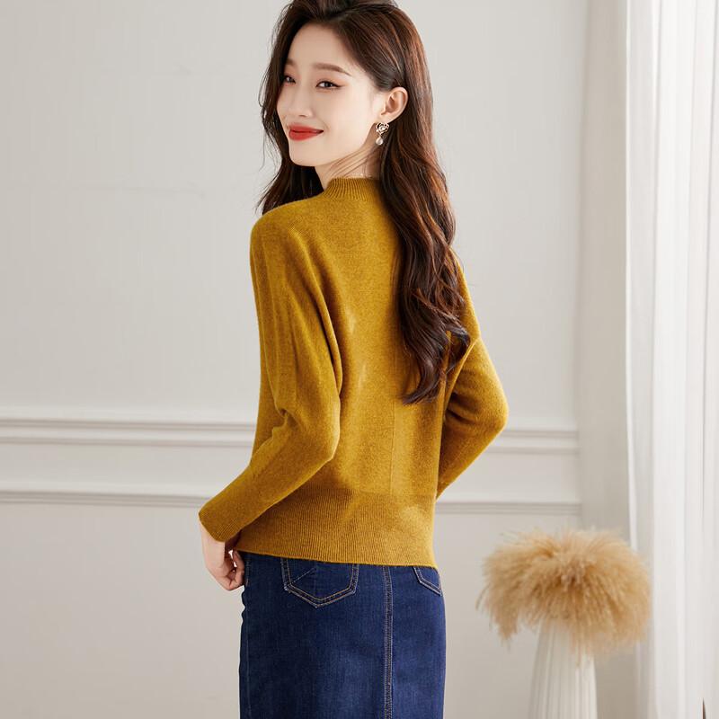 Srcr Women's 100% Merino Wool Crew Neck Short Sweater