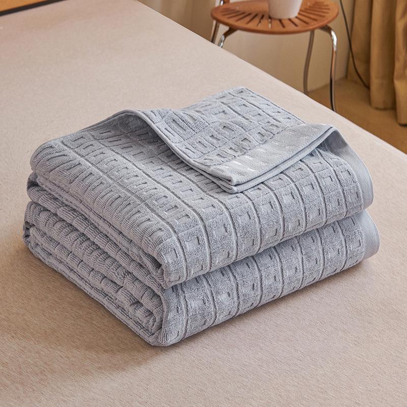 Vintage 1970s Shanghai Nostalgic 100% Cotton Towel Blanket for Summer Naps