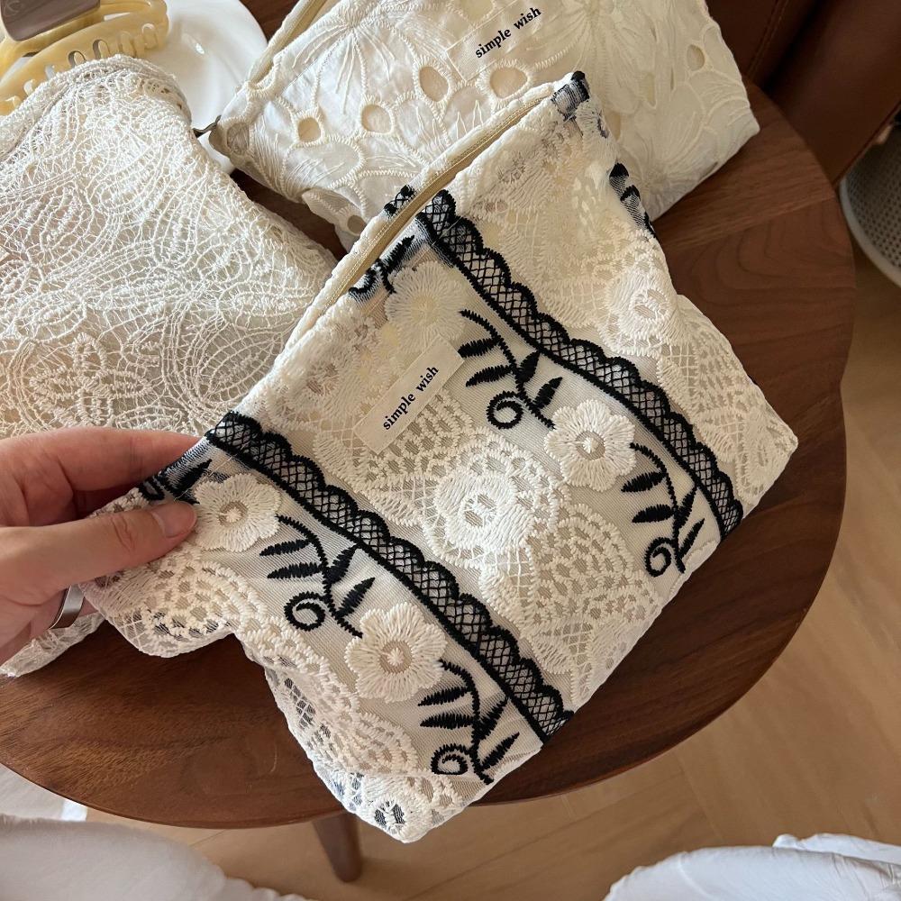 Elegant White Lace Makeup Bag Large Capacity Cosmetic Organizer Travel Toiletry Storage Pouch