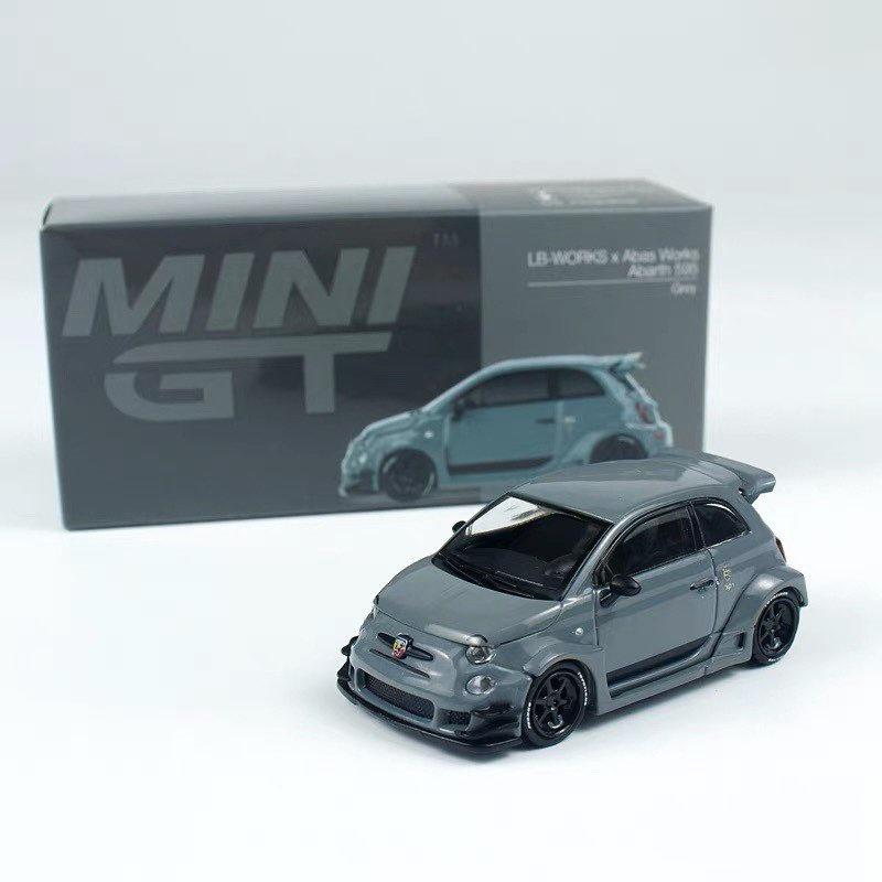 

1:64 Abarths 595 Alloy Modified Wide Body Sports Car Model Diecast Track Race Vehicles Car Model Simulation Miniature Scale Gift