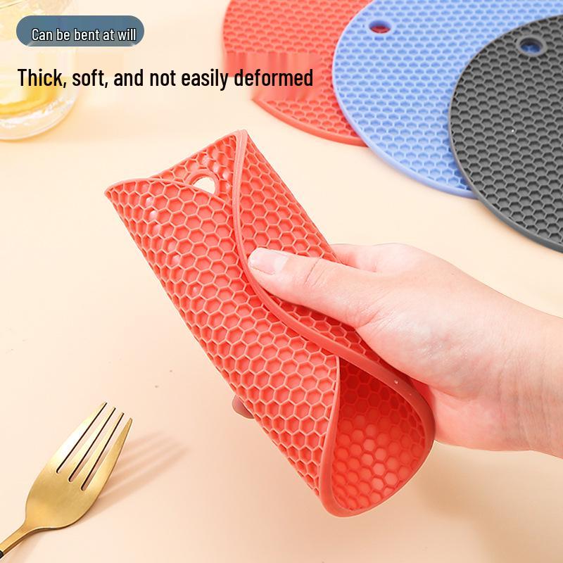Silikonová žáruvzdorná podložka a prostírání pro domácí použití