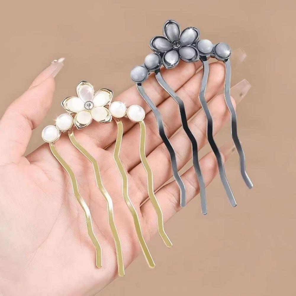 Exquisite Fashion Chinese Hanfu Hairpin Vintage Tassel Hair Accessory for Women Retro Bun Clip Bridal Updo Gold Hair Pin Gift