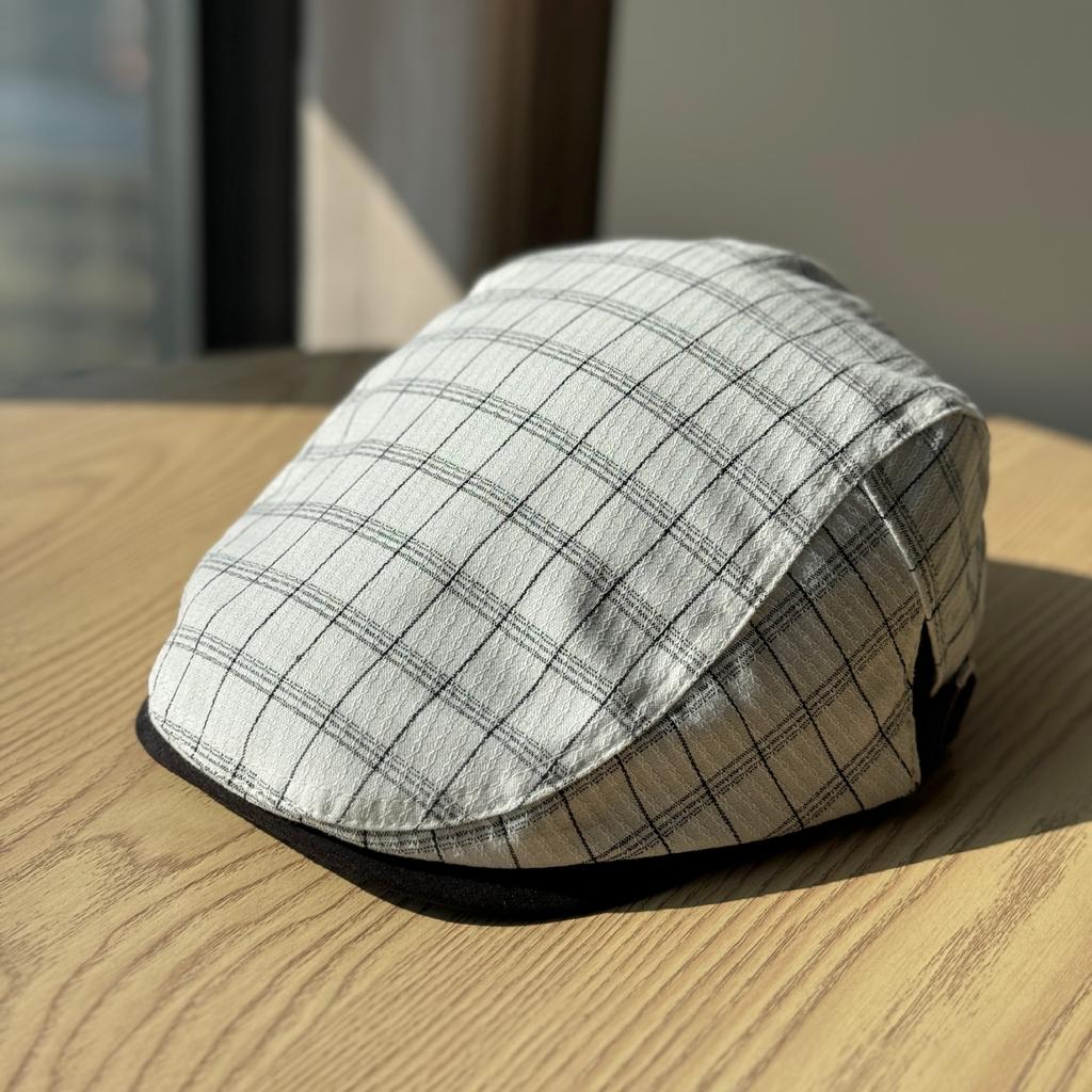 Spring and Autumn Japanese-style retro plaid forward cap for women, fashionable and casual versatile duckbill cap that makes the face look smaller,