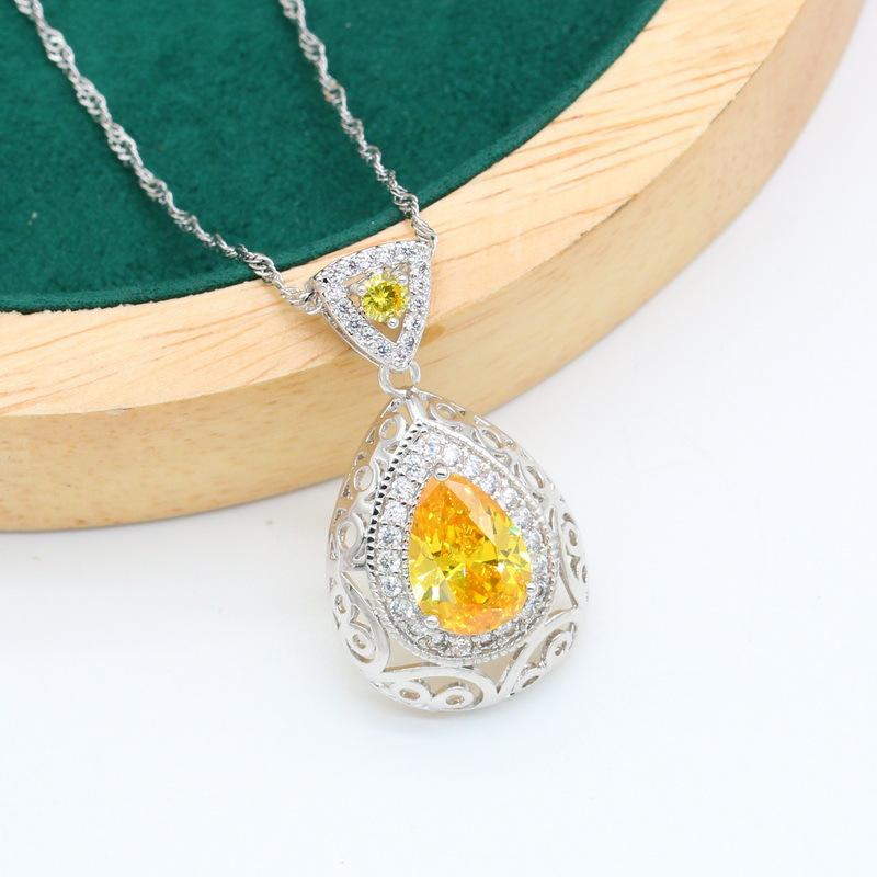 Popular In Europe and The United States Zircon Bracelet Necklace Earrings Jewelry Set