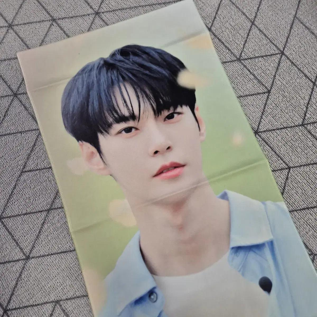 

NCT 127 Слоган Доёна Снимок в одиночестве