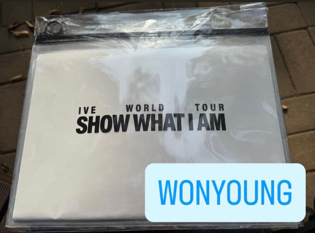 

[USED] IVE Seoul Concert Photo Slogan Wonyoung Korea Exclusive