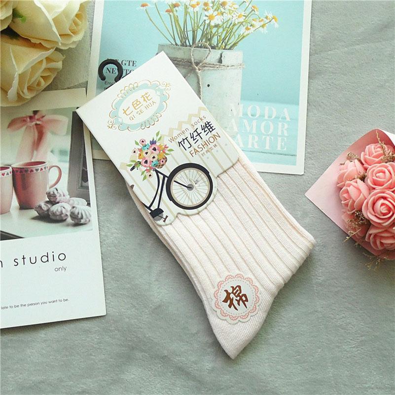 3 Paar Qualitäts-Bambusfaser Damen Socken Atmungsaktiv Deodorant Baumwollsocken Damenmode Bonbonfarbe Mittelrohrsocken Calcetines