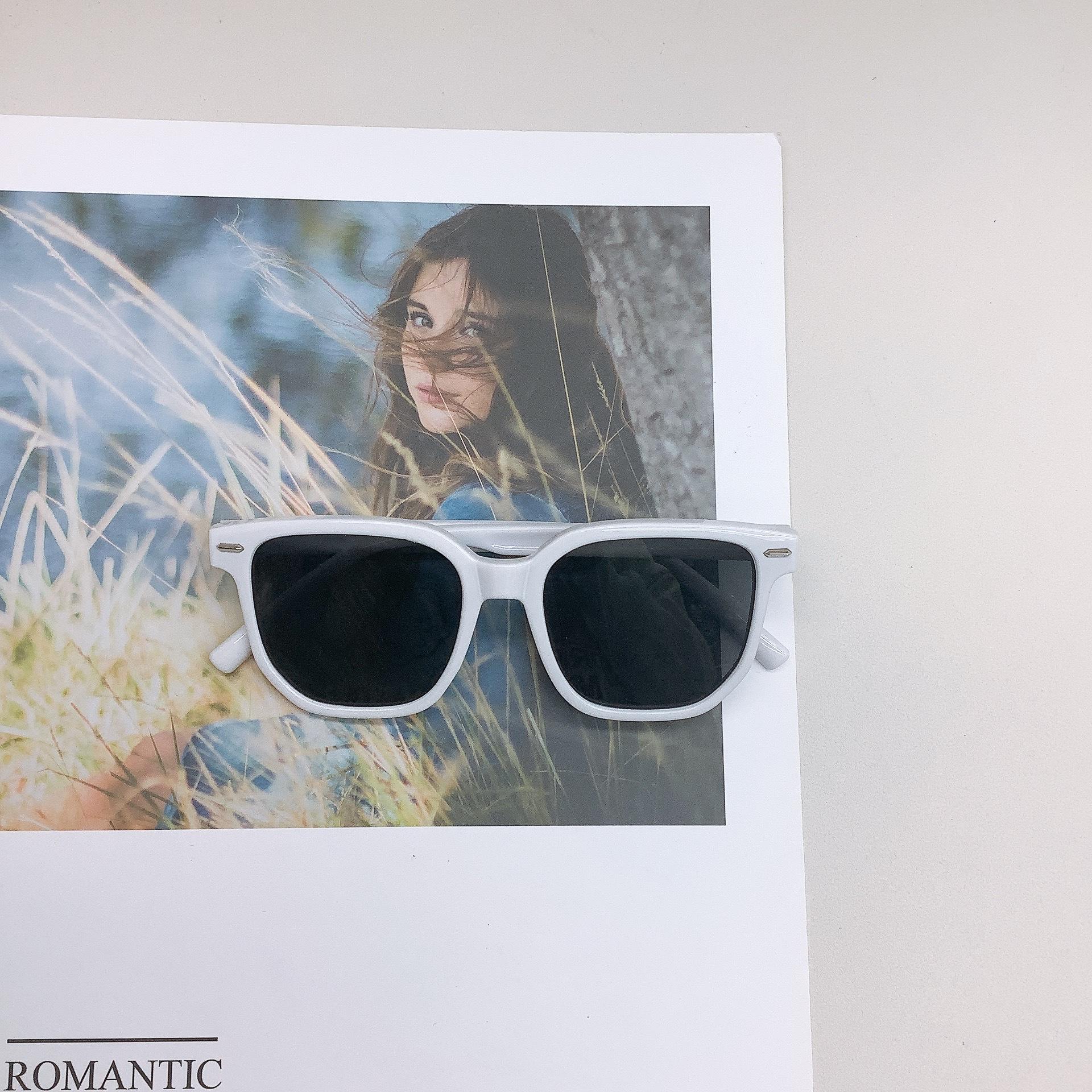 

Солнцезащитные очки для путешествий с защитой от ультрафиолета Детские солнцезащитные очки Модные детские солнцезащитные очки Персонализированные вогнутые очки