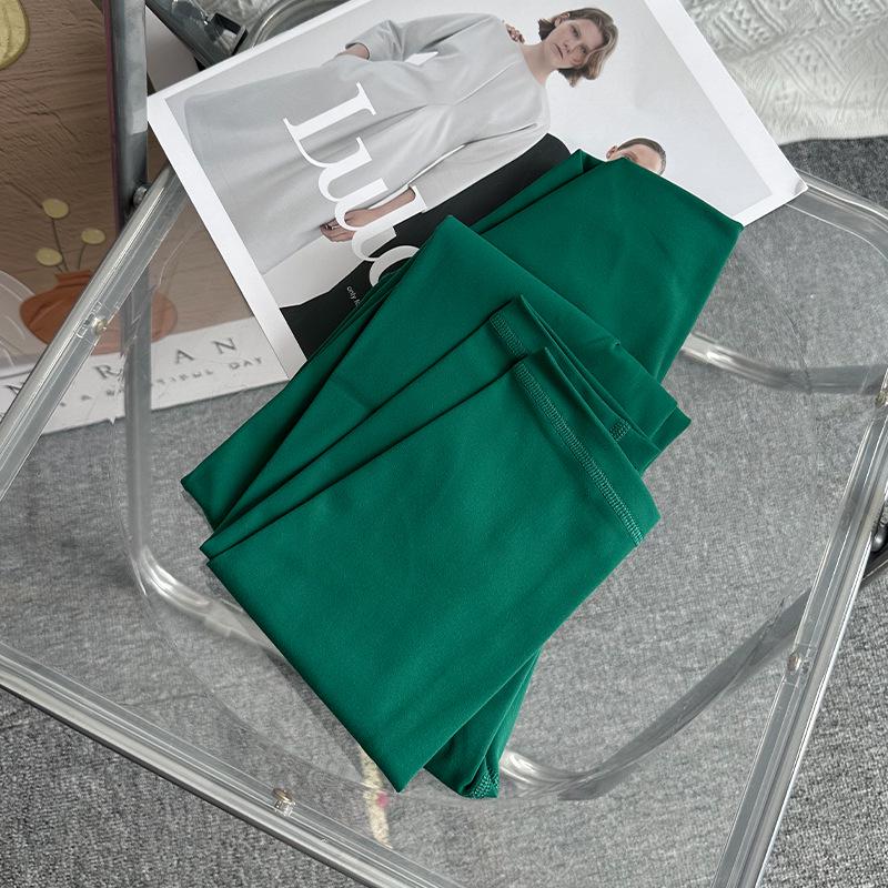 European & American Women's Cross-Back Yoga Set: High-Waist, Nude Hip-Lifting Fitness Pants