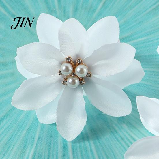 Luxury Table Decor 6Pcs White Lotus Napkin Rings, Chiffon Flower Metal Ring Holders, Faux Wedding Rings Pearl Dinner for Bridal Shower Reusable