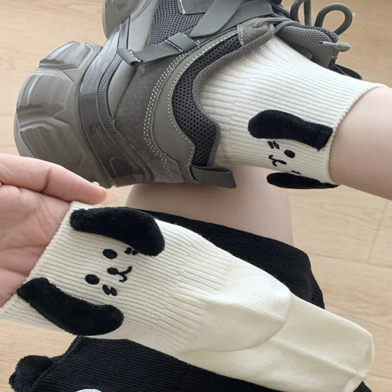 Tobo's cute 3D puppy socks