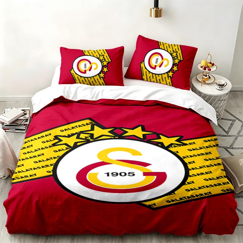 Galatasaray 3pc set Perfect for bedroom use Comfortable bedding set includes a duvet cover and two pillowcases Ideal birthday or Christmas gift