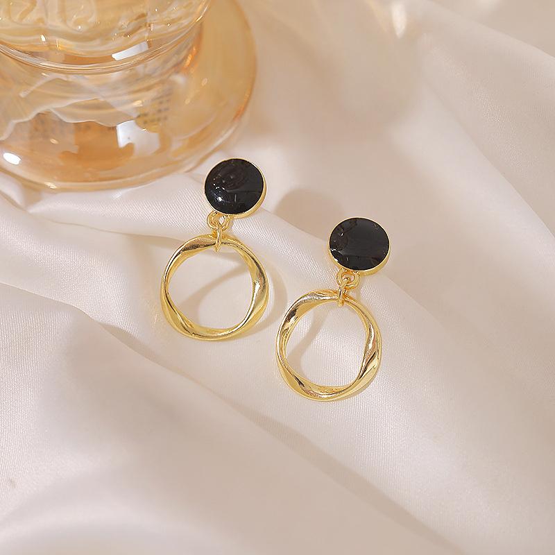 Trending Simple Metal Circular Stud Earring Fashion Party Statement Minimalist Cheap Earrings Female Jewelry For Woman Gifts