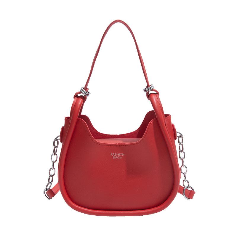 

Сегодняшние популярные сумки — это женский тренд, модные сумки подмышку, нишевый дизайн, простые сумки через плечо. красный