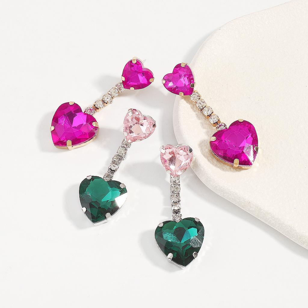 Ženské a jedinečné geometrické náušnice Love-heart se zirkonem na Valentýna