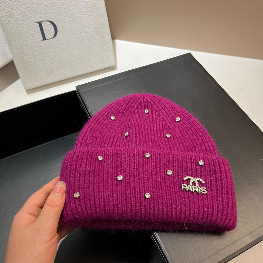 Rabbit Hair Small Fragrant Wind Full Diamond Knitted Hat Winter Paris Light Luxury Niche Warm Versatile Wool Ear Protection Hat Women