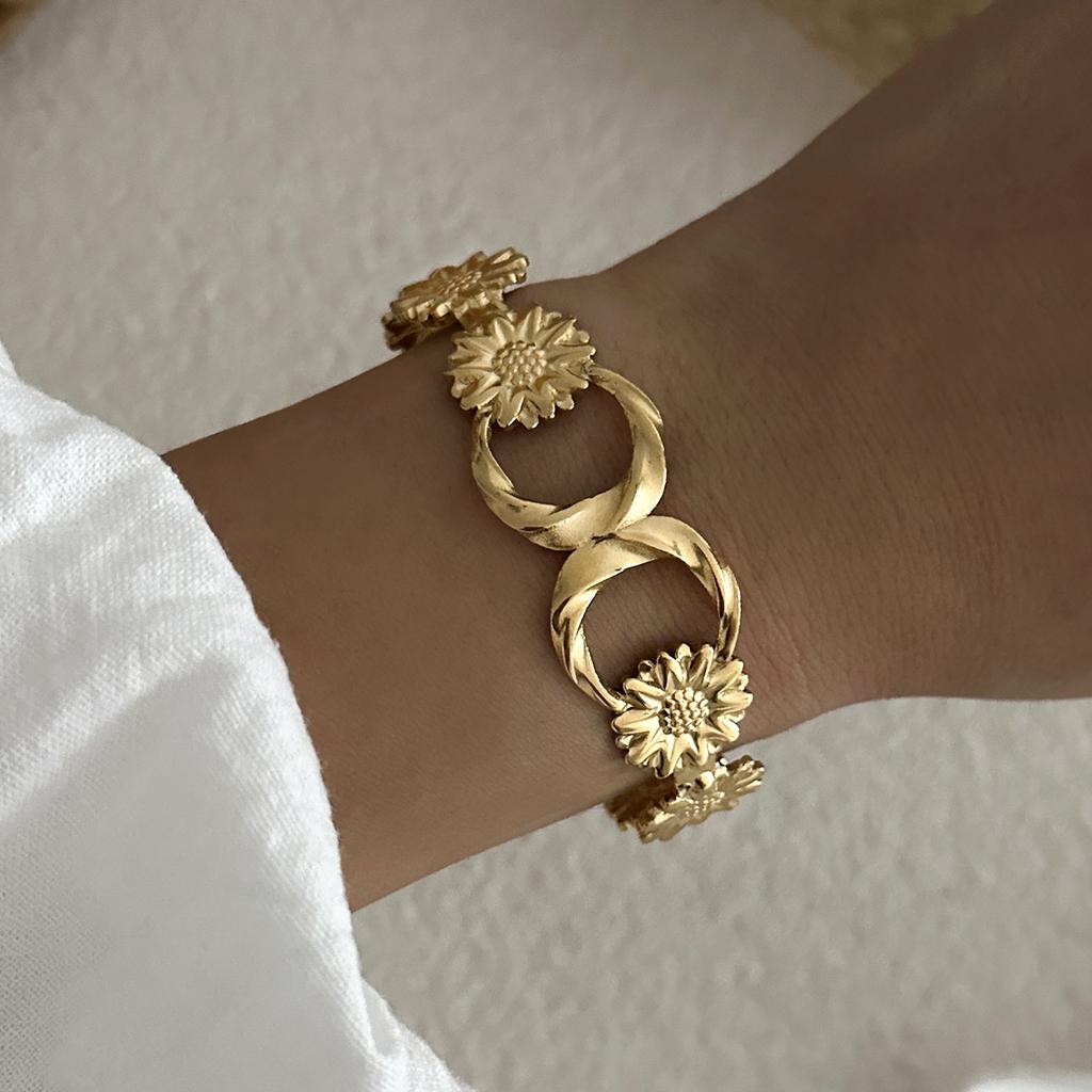 Stainless Steel Exaggerated Wide Cuff Bangle for Women Gold Color Flower Butterfly Leaves Sun Geometric Bracelet Party Jewelry