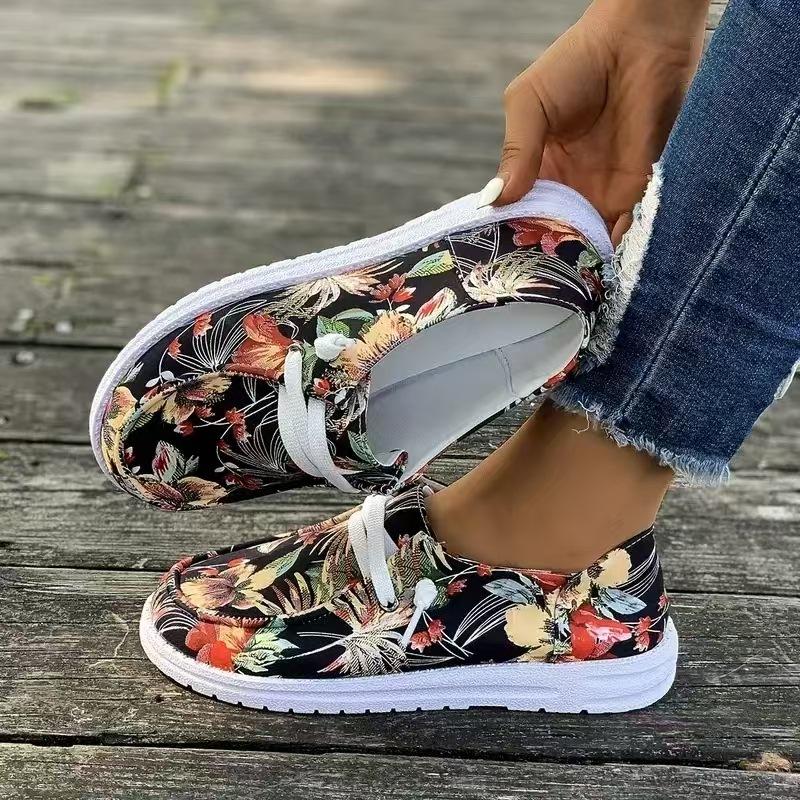 Fashion Lazy Shoes 2025 New Thick Baseplate Shoe Lace-up Low-top Women's Foreign Trade Large Size Fashion Sports Leisure Shoes
