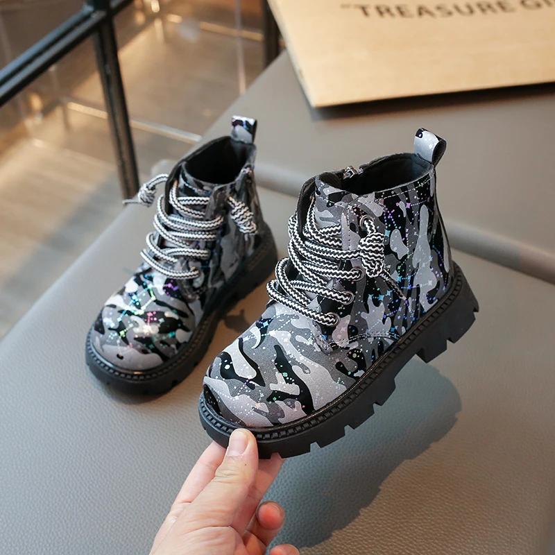 

Детские модные ботинки для мальчиков и девочек, камуфляжные мотоциклетные ботинки, детские ботильоны с молнией, мода 2024 года, осень-зима, новинка 30 чёрный