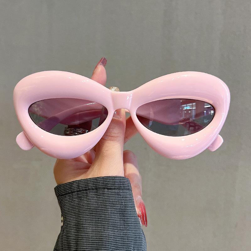 Vintage Brand Designer  Cat Eye Sunglasses Women For Men Sun Glasses Luxury Shades Big Frame Trending Lipe Oversized Eyeglass