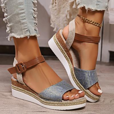 2025 Summer Fashion European and American Large Size One-word Buckle Rivet Muffin Straw Woven Thick-soled Wedge Heel Beach Sandals Women